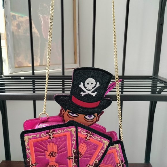 Danielle Nicole Disney Princess and the Frog Facilier Villain Pochette Bag - Picture 8 of 9